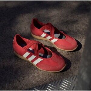 Woman's adidas Barreda Mary Jane Sneaker Sz 8 1/2 Red